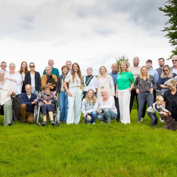 Groepsfoto 2024.jpg