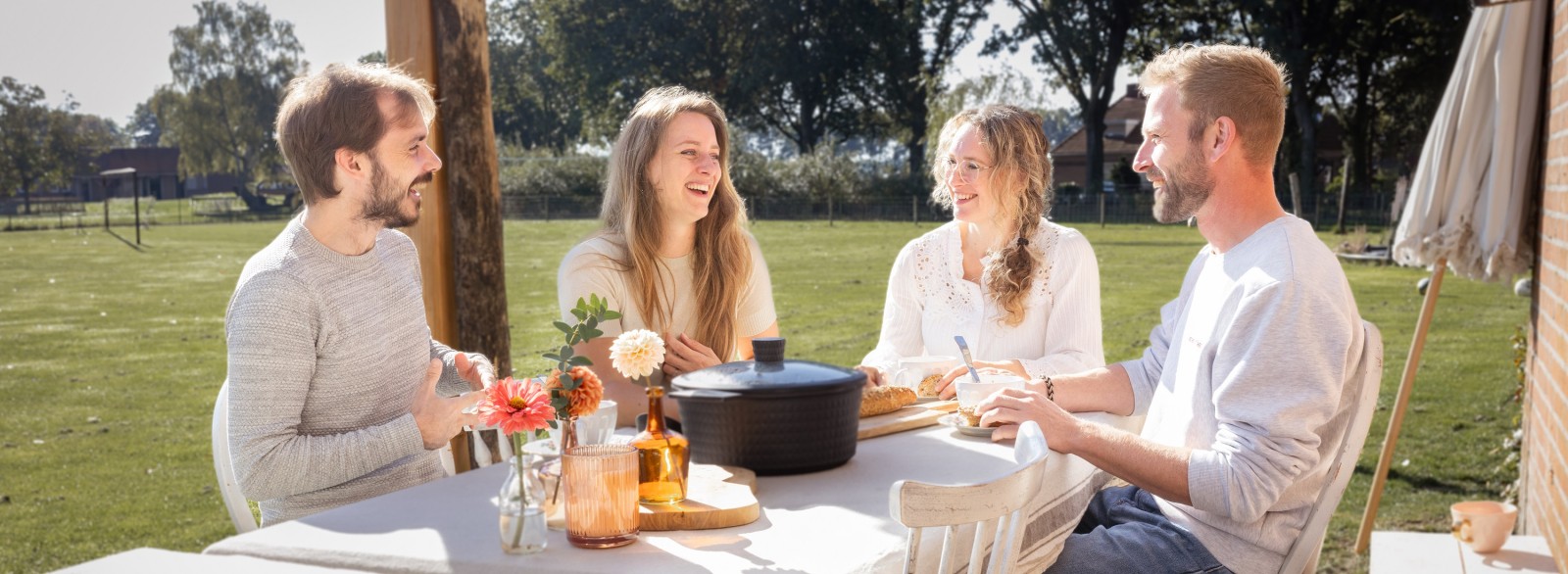 Hero banner naasten.jpg