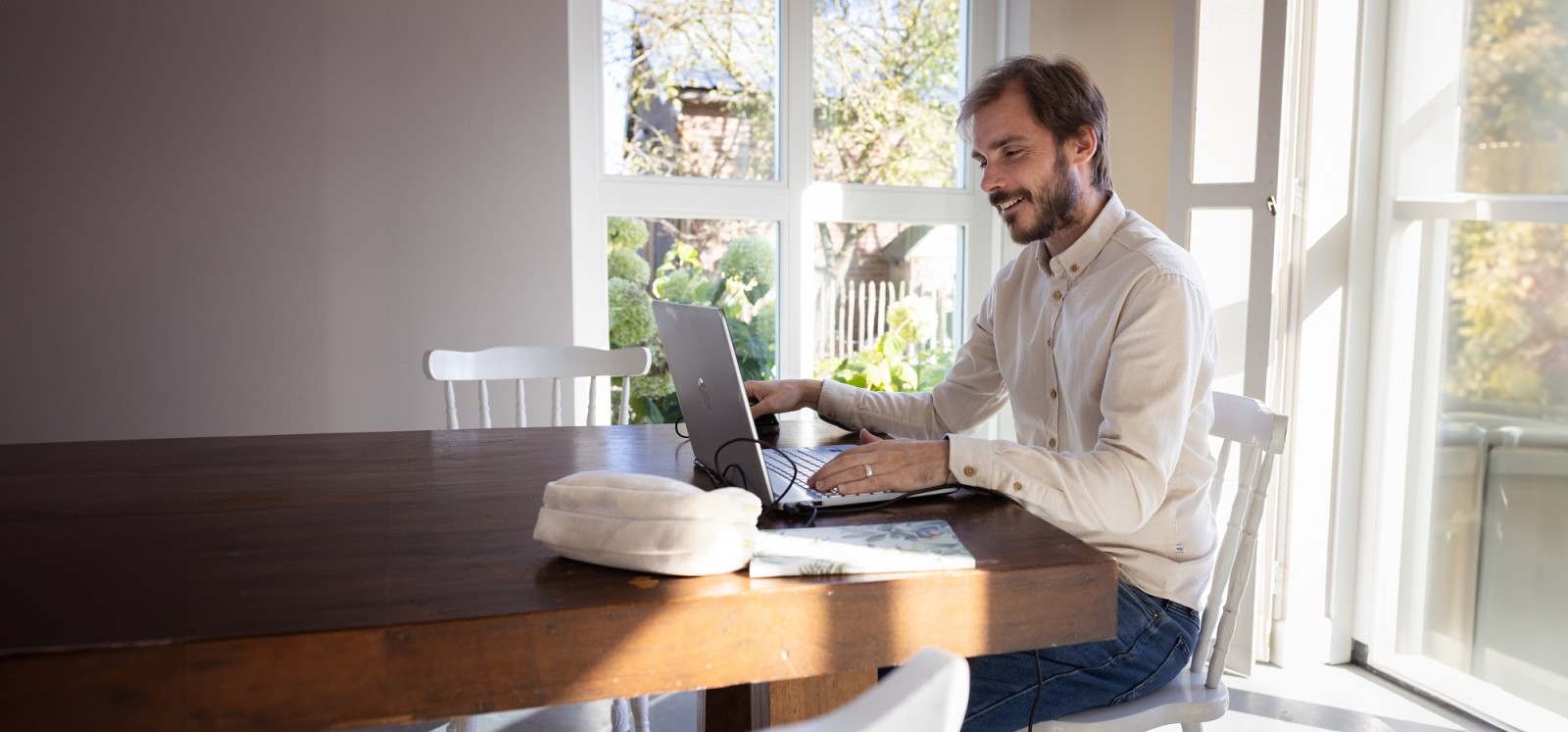 Hero banner YEP werk.jpg