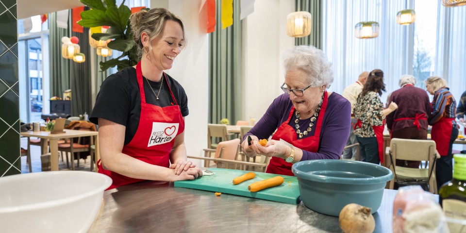 Nederland,  Den Bosch 21-02-2025; serie foto's van Resto van Harte ism de Parkinson Kookclub.Fotografie Vincent van den Hoogen