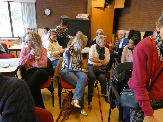 P1070111 (Small).JPG